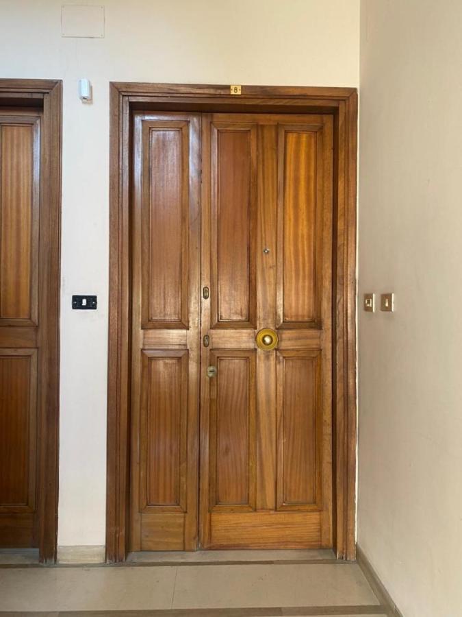 Bright And Large Apartment Via Montegrappa Livorno Exterior foto