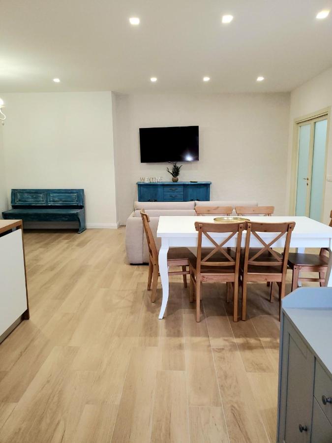 Bright And Large Apartment Via Montegrappa Livorno Exterior foto